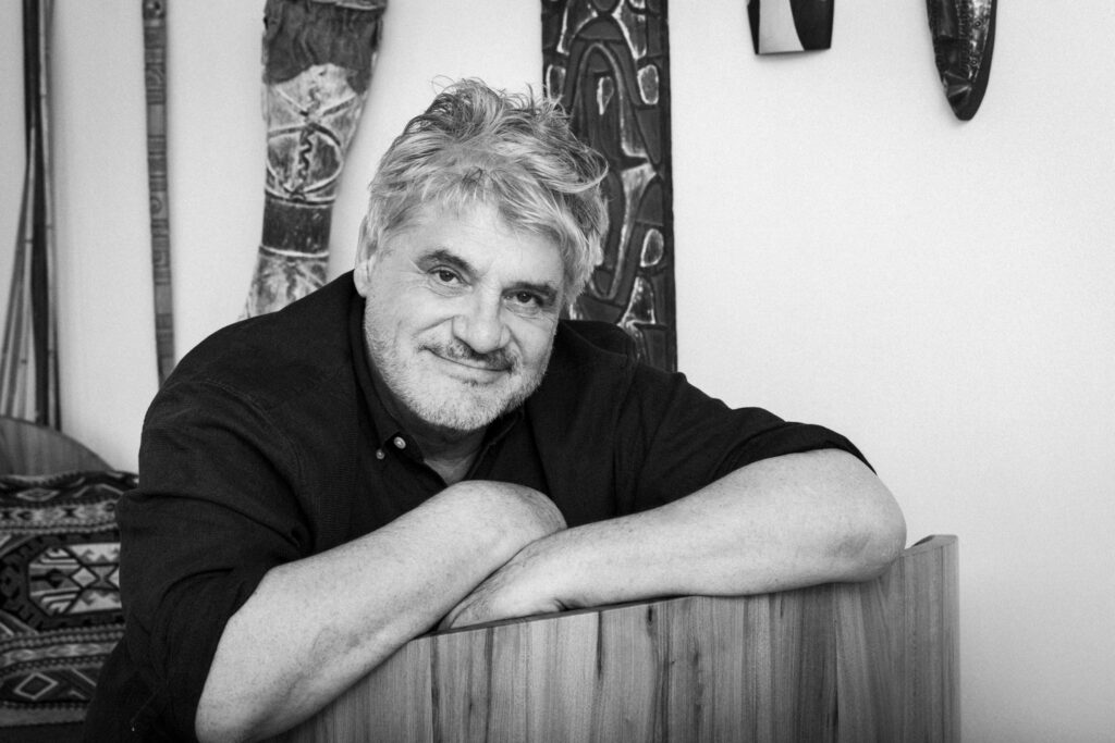 Schwarz Weiß Portät von Raoul Schrott. © Barbara Seyr